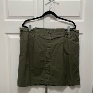 XXL green cargo skirt